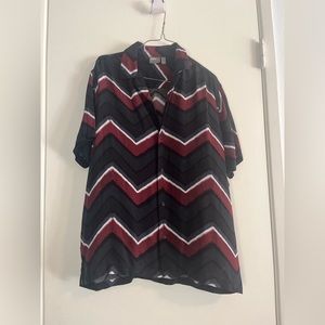Men’s black and red button up shirt